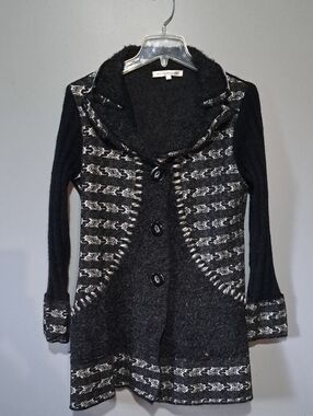 Women's Black Patterned Button-Front Sweater Coat